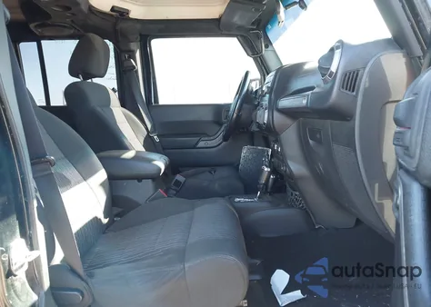 2012 Jeep Wrangler Unlimited Sport z USA, uszkodzony, nr VIN 1C4HJWDG4CL197641